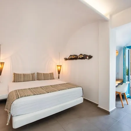 Hotel Evgenia & By Calm Collection 3*
